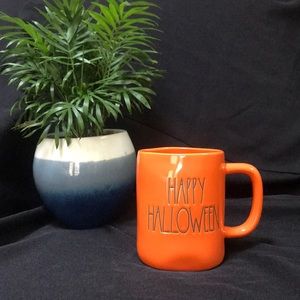 Rae Dunn HAPPY HALLOWEEN Mug